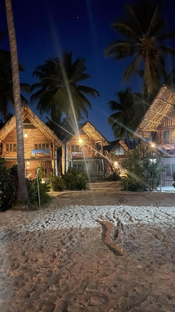 Drifters Zanzibar Hostel Paje Exterior photo