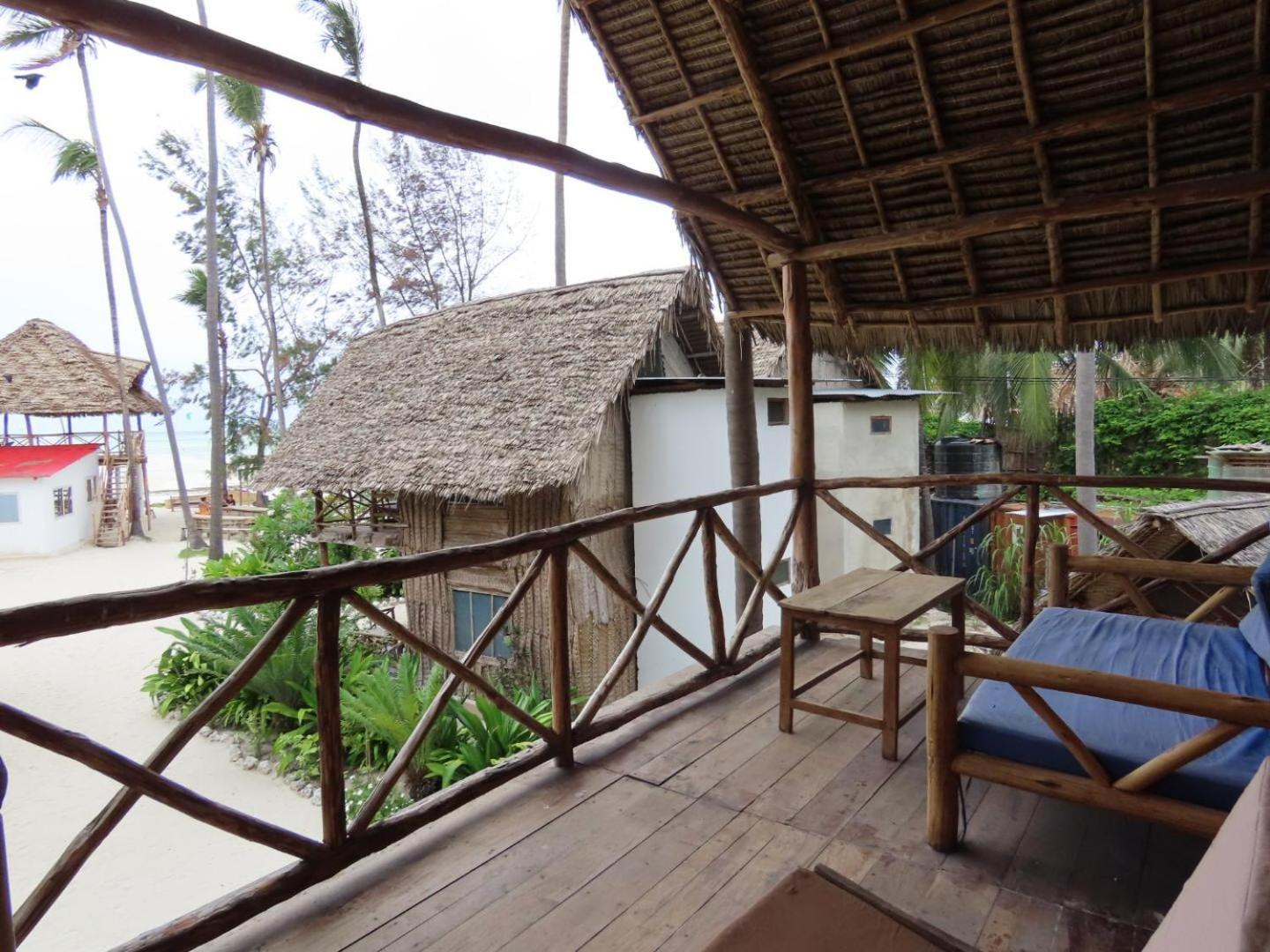 Drifters Zanzibar Hostel Paje Exterior photo